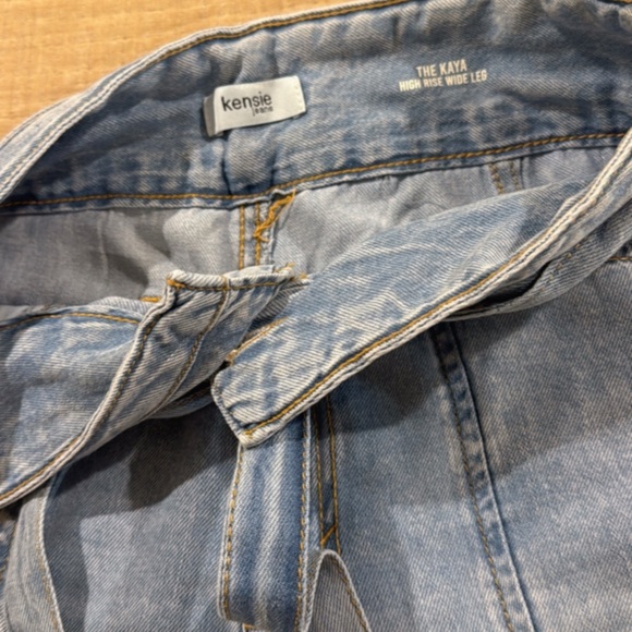 Kensie High-Rise Wide-Leg Light Blue Jeans - Picture 3 of 5